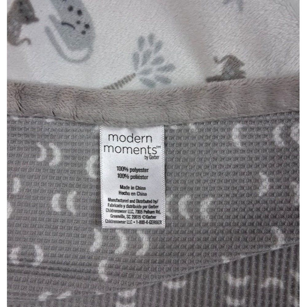 Modern Moments Baby Boy Blanket Gray White Thermal Gerber Tiger Lion Jungle Cat - Picture 4 of 4